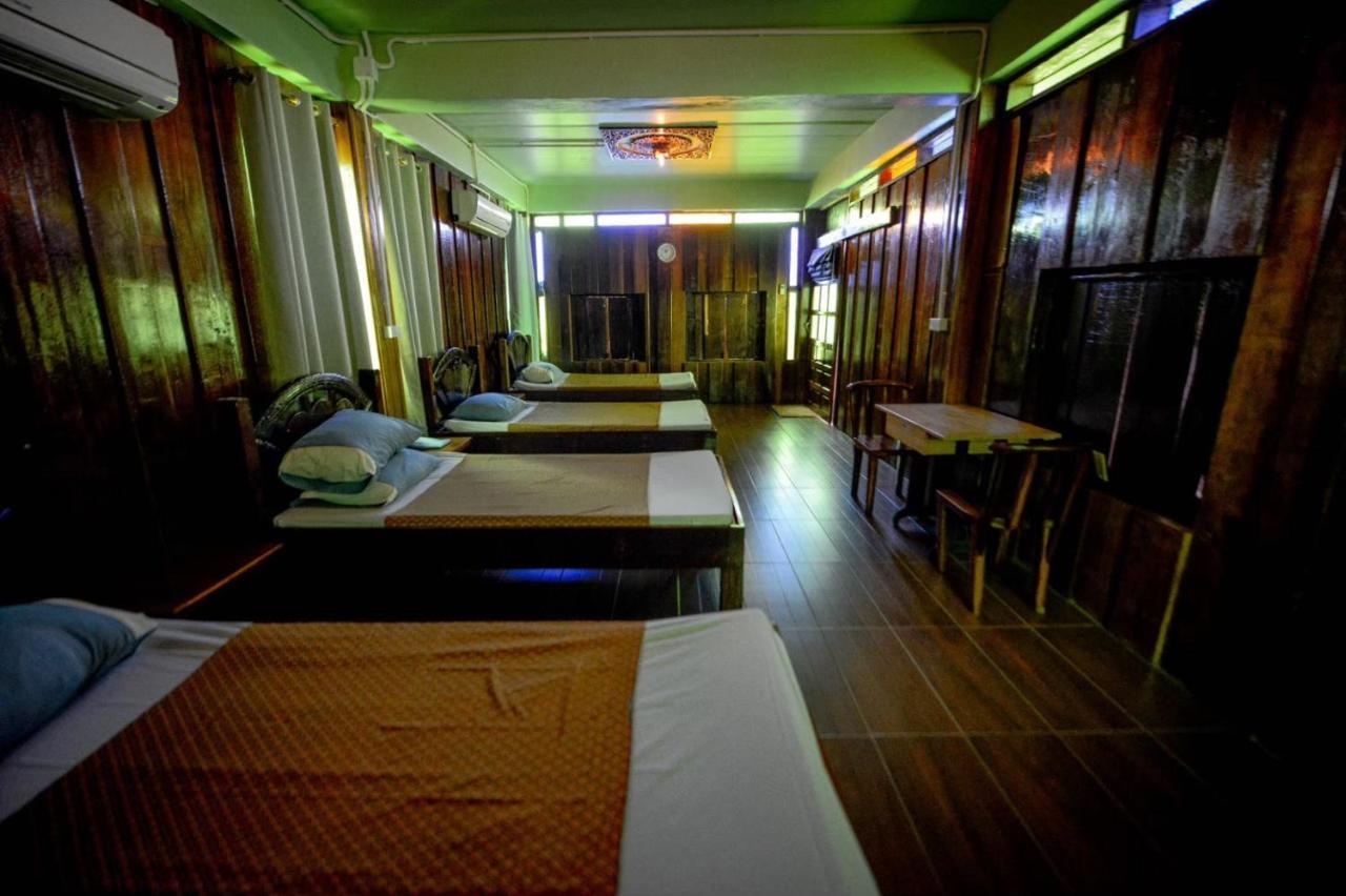MRK Resort&Massage Lop Buri Exterior foto