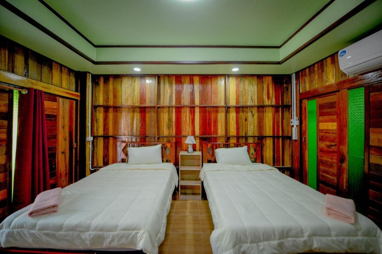 MRK Resort&Massage Lop Buri Exterior foto