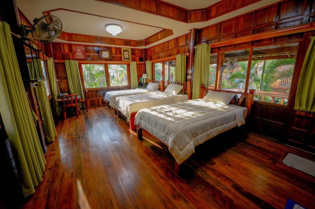MRK Resort&Massage Lop Buri Exterior foto